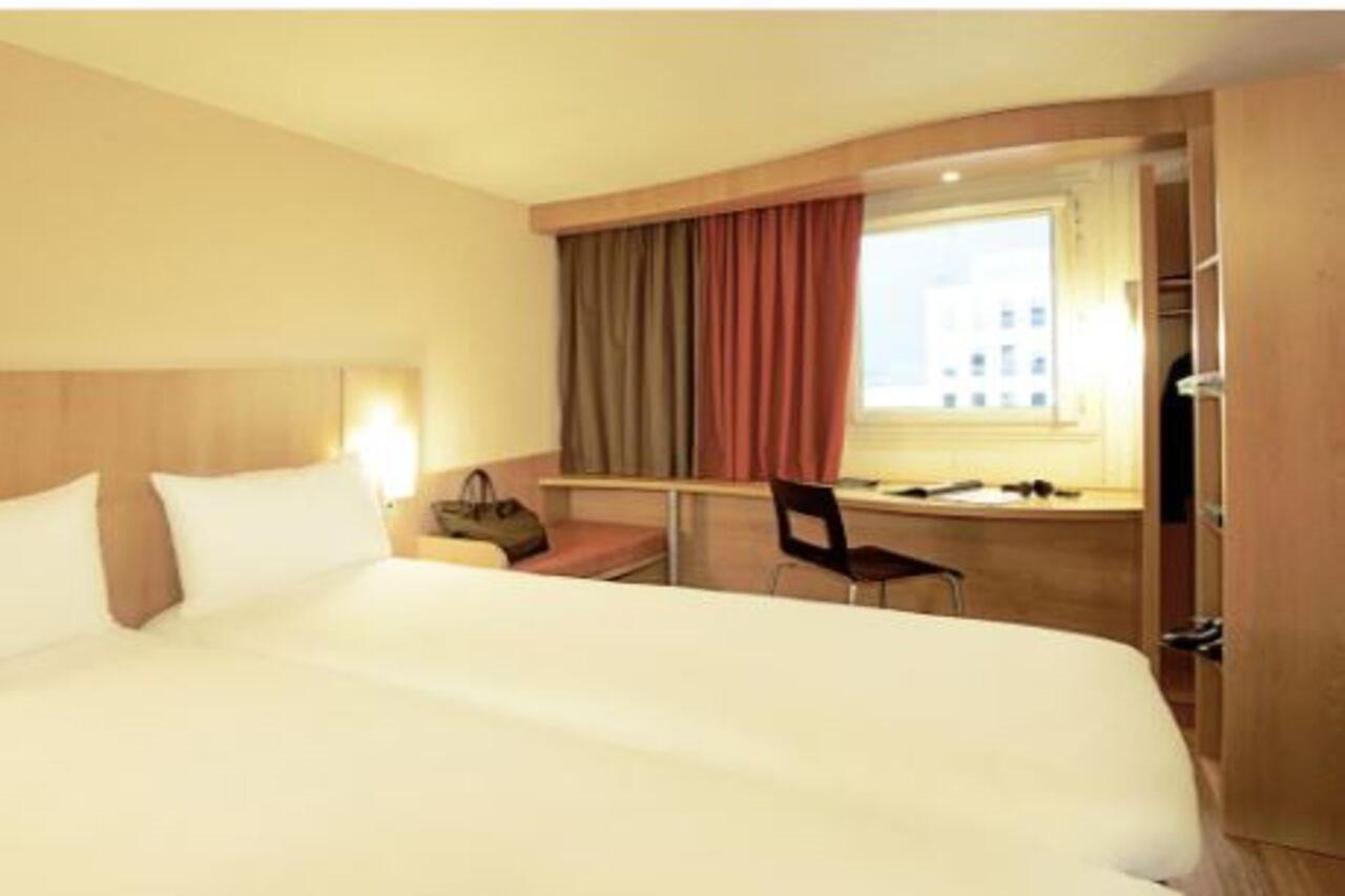 Ibis Jose Malhoa 2*