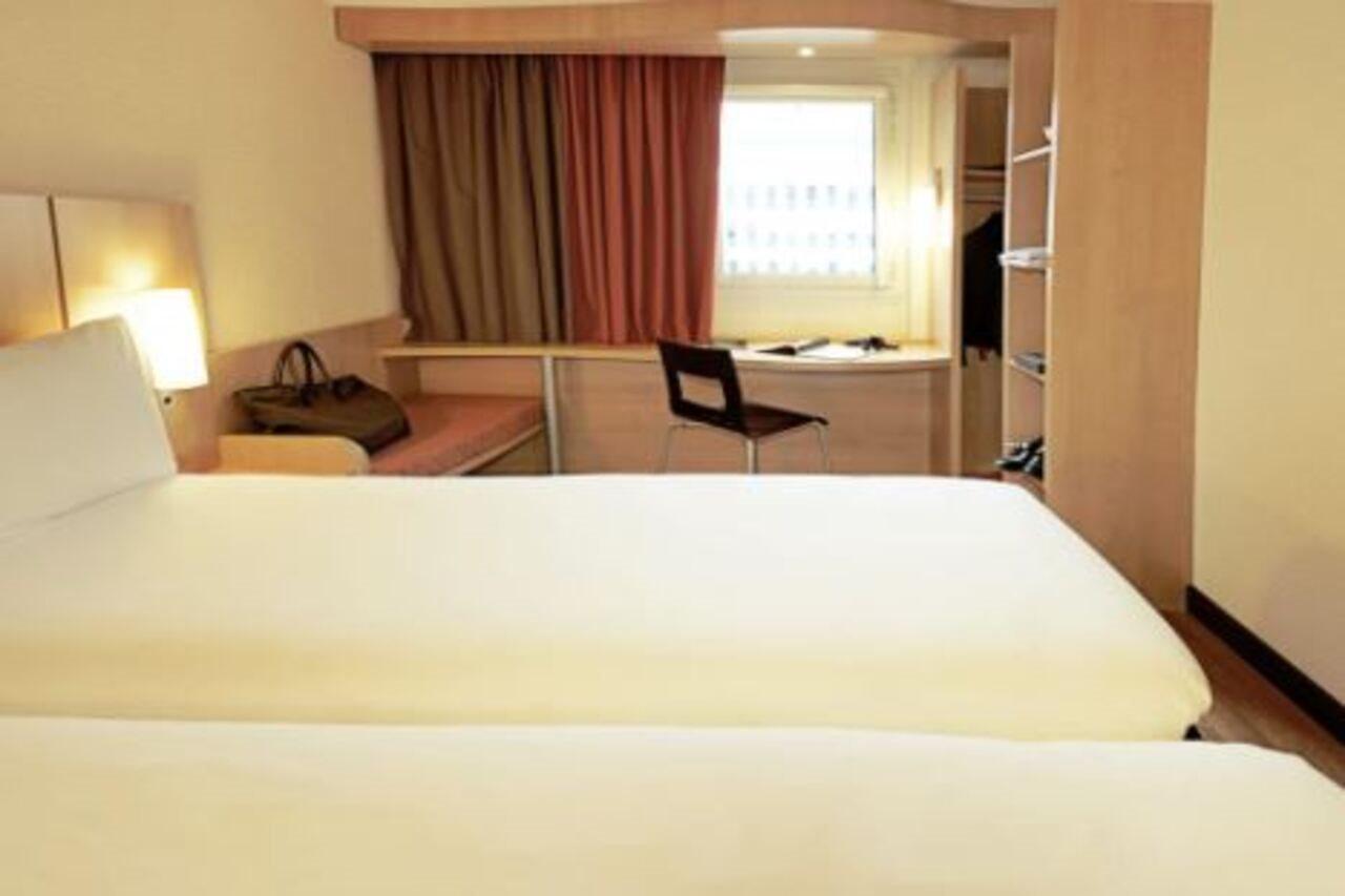 Ibis Jose Malhoa Lisbon