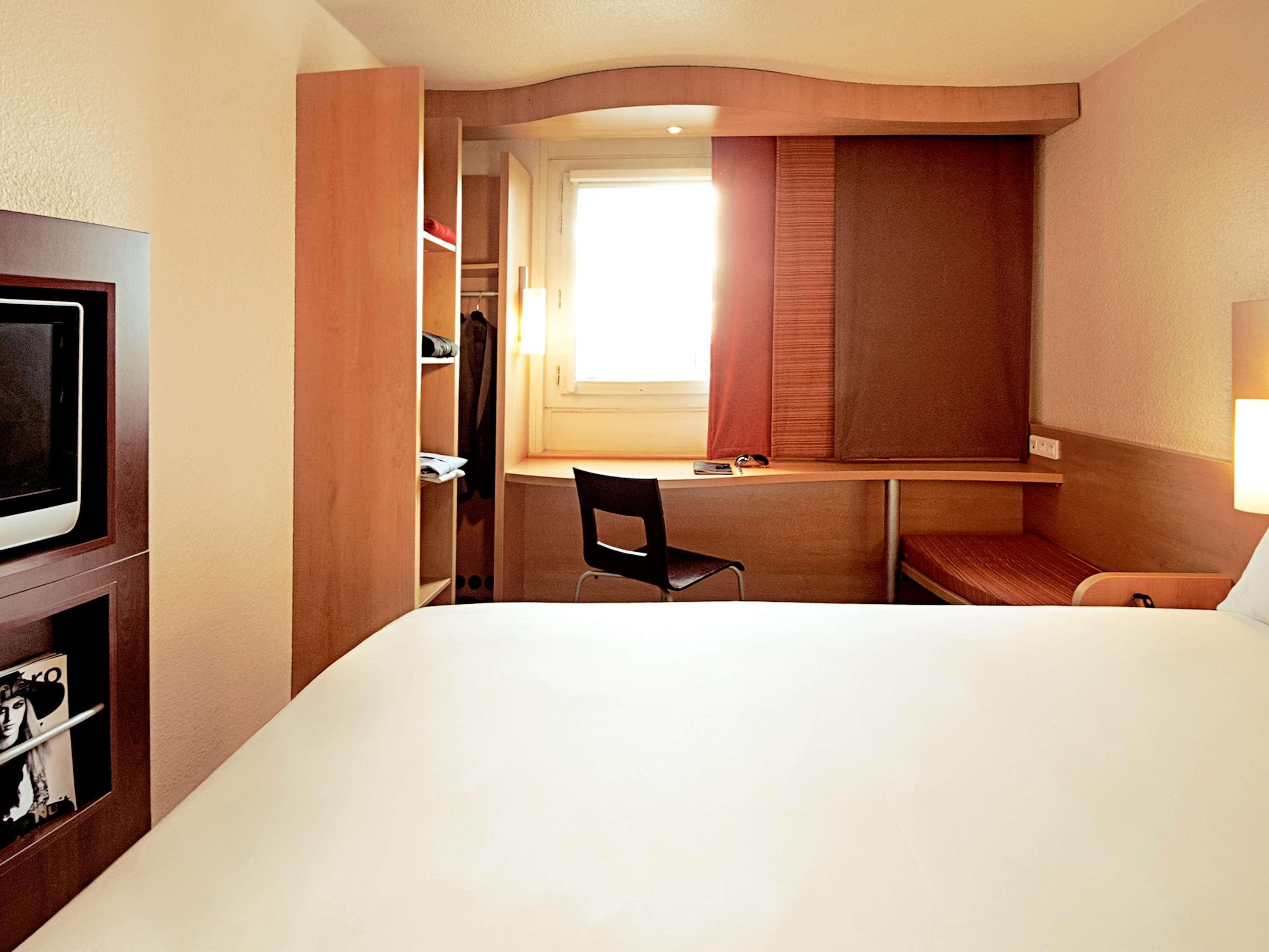 Ibis Jose Malhoa Hotel Lisbon