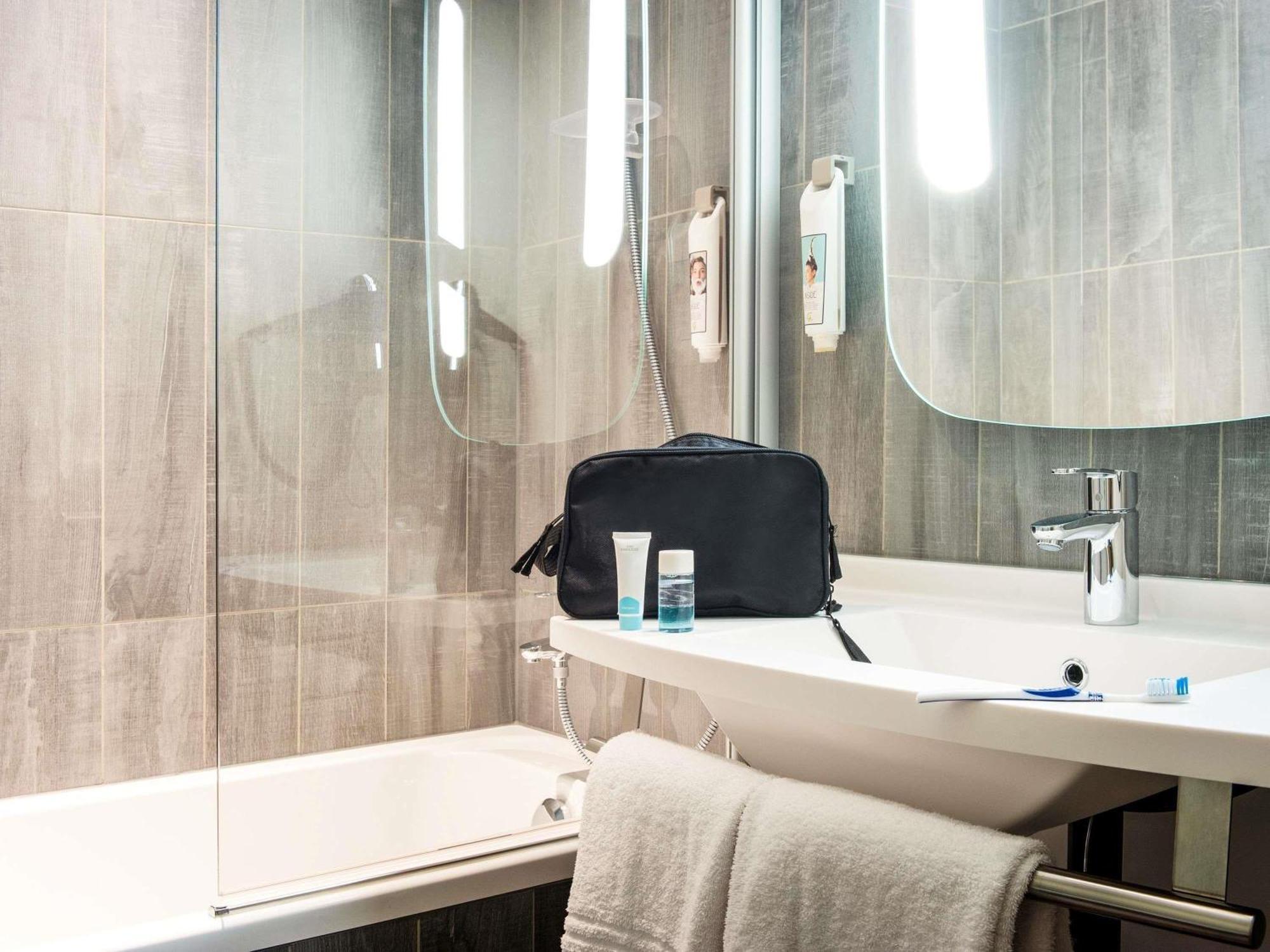 Ibis Jose Malhoa 2* Lisbon